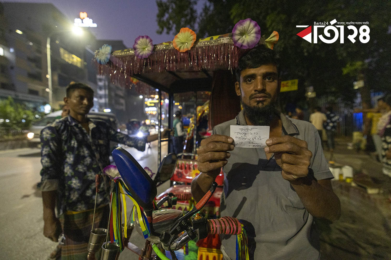 অটোরিকশা জব্দ করেছে পুলিশ। ছবি: নূর-এ-আলম